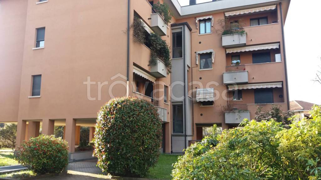 appartamento in vendita a Seregno