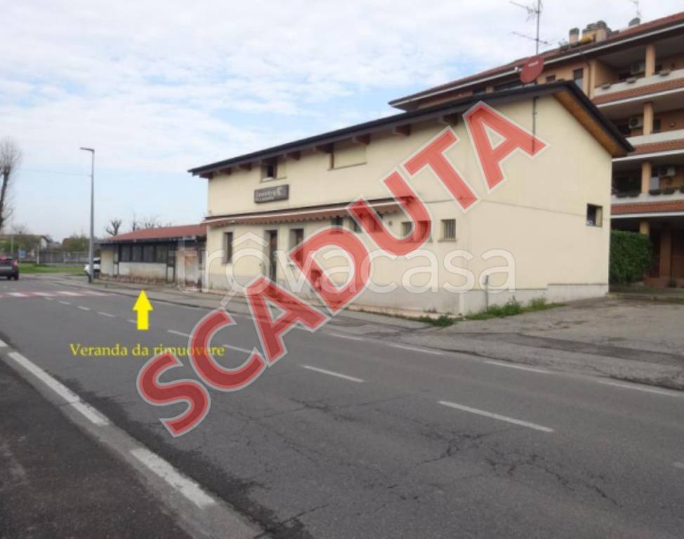 negozio in vendita a Seregno