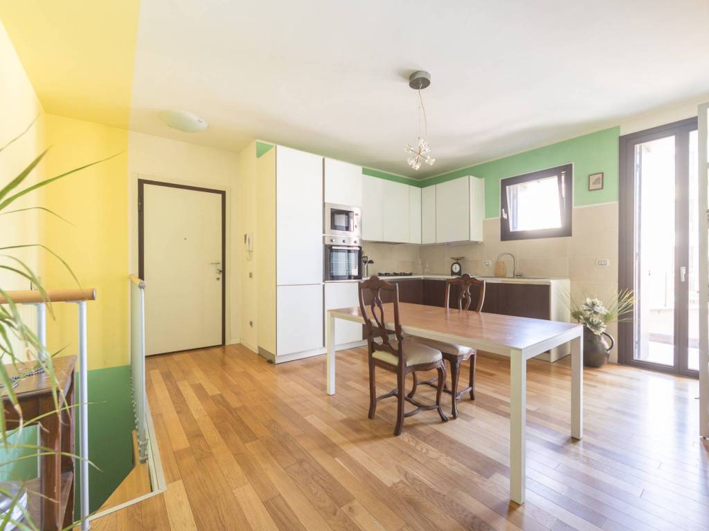 appartamento in vendita a Seregno