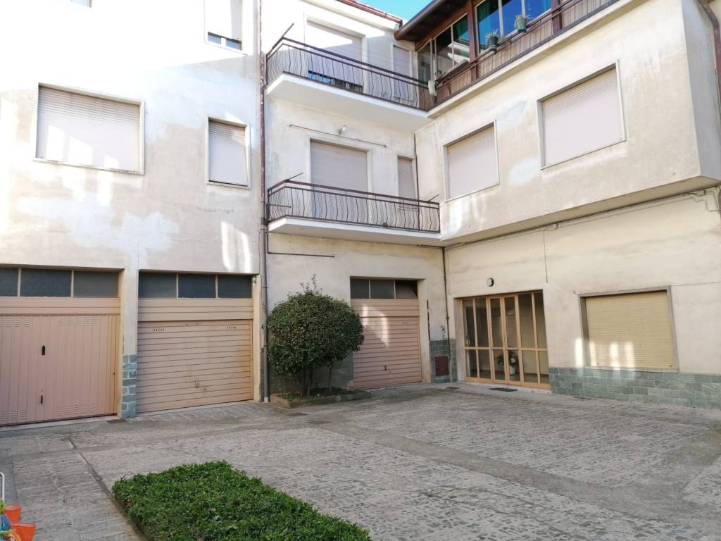 appartamento in vendita a Seregno