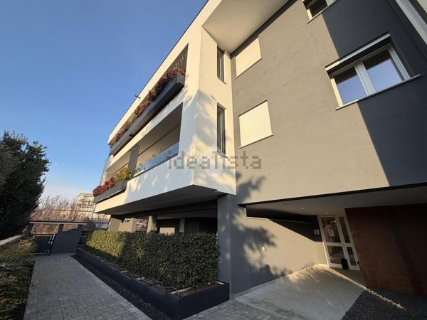 appartamento in vendita a Seregno