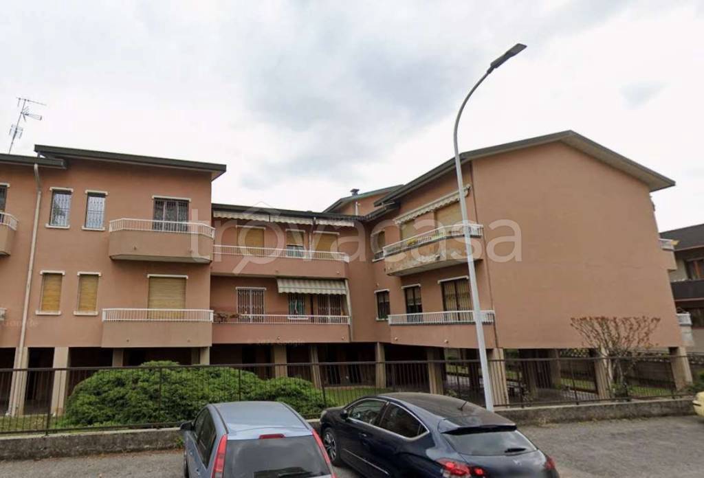 appartamento in vendita a Seregno