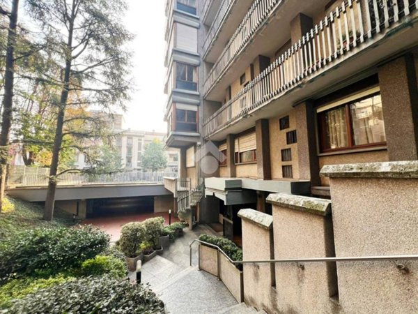 appartamento in vendita a Seregno