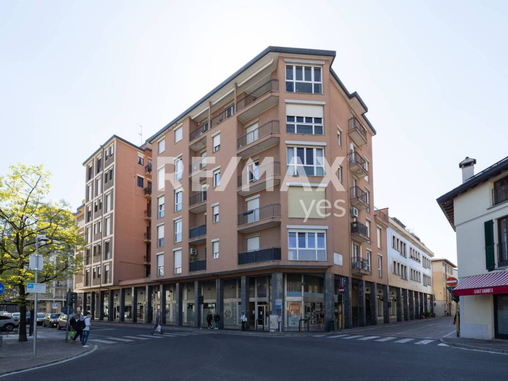 appartamento in vendita a Seregno