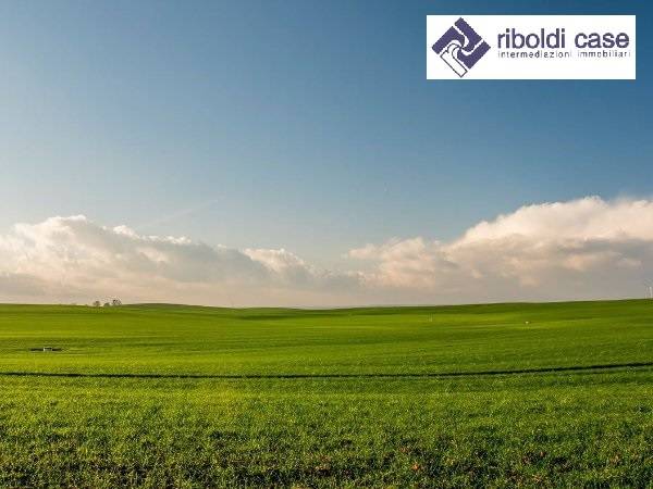 terreno edificabile in vendita a Seregno