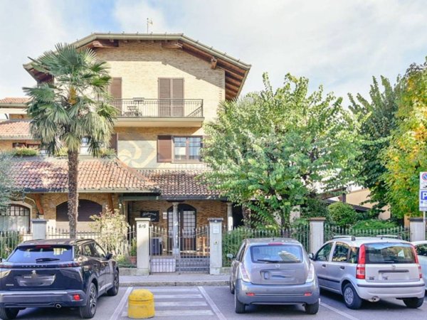 appartamento in vendita a Seregno