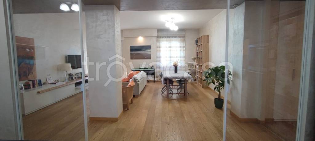 appartamento in vendita a Seregno