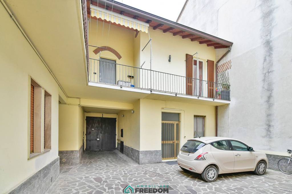 appartamento in vendita a Seregno