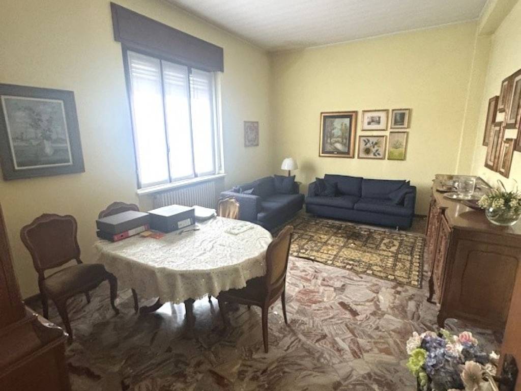 appartamento in vendita a Seregno