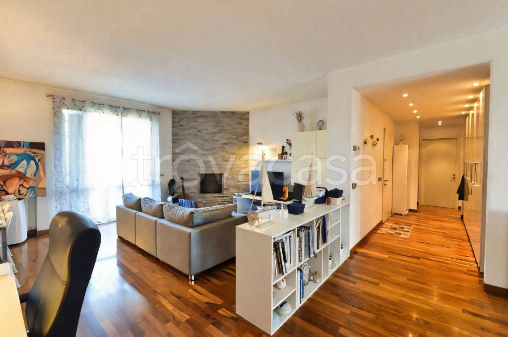 appartamento in vendita a Seregno