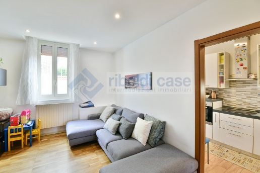 casa indipendente in vendita a Seregno