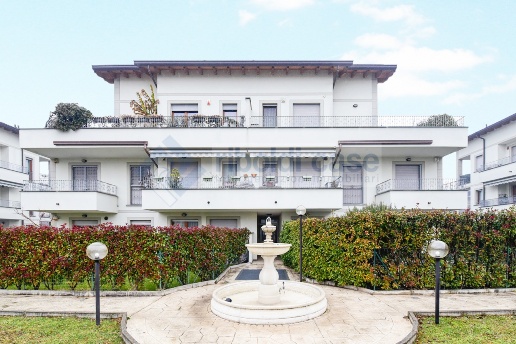 appartamento in vendita a Seregno