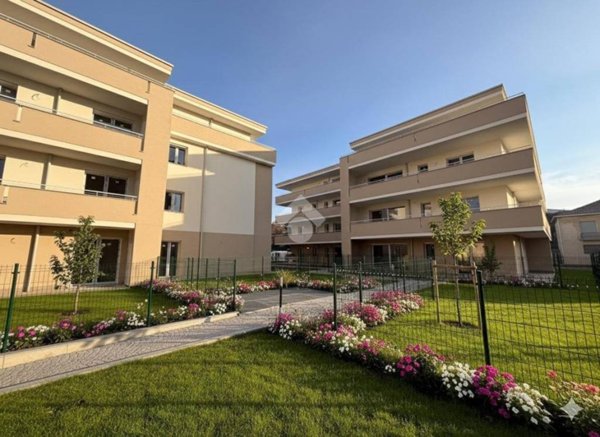 appartamento in vendita a Seregno