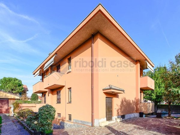 appartamento in vendita a Seregno