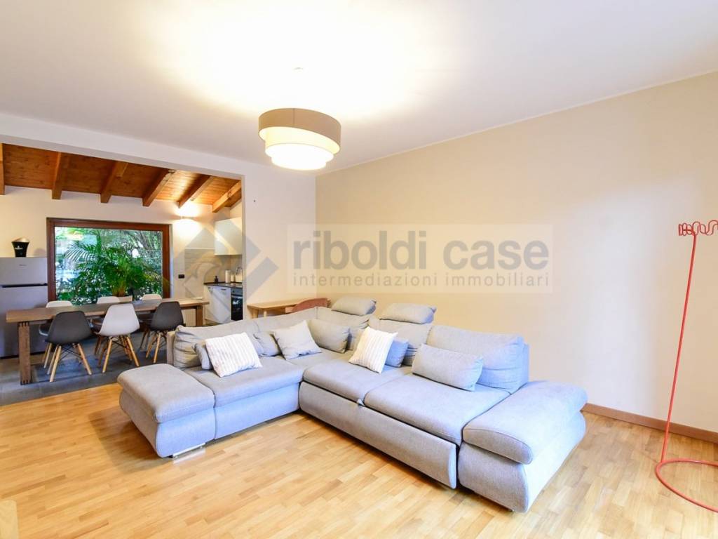 appartamento in vendita a Seregno