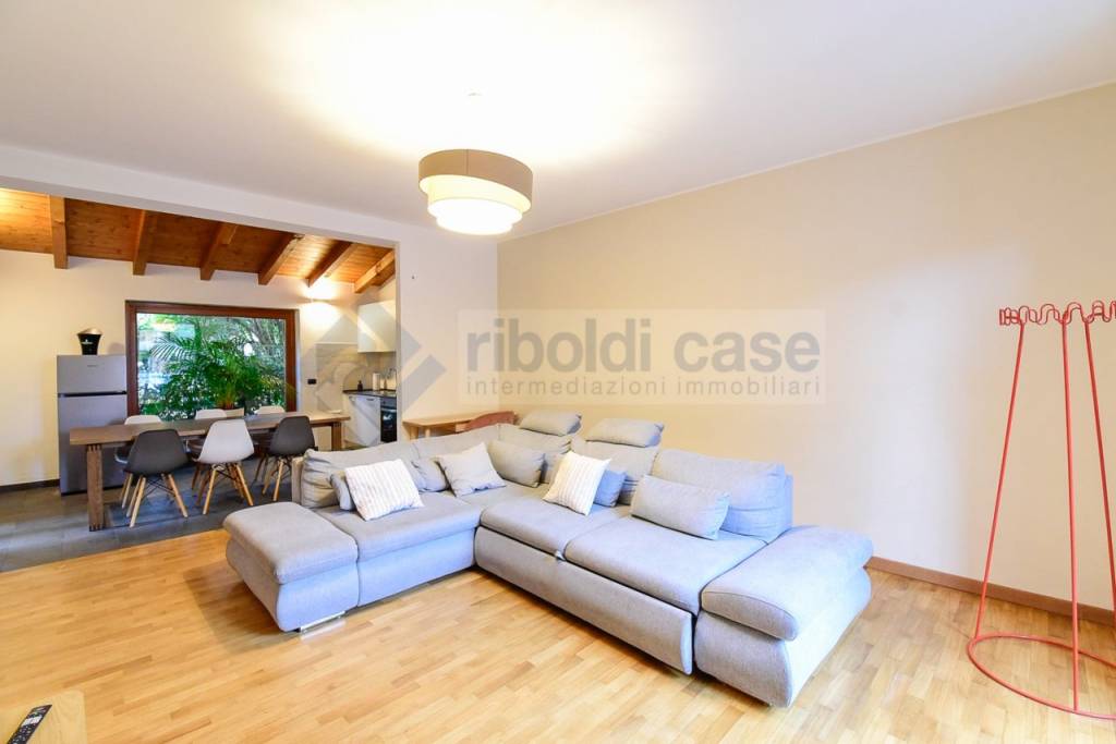 appartamento in vendita a Seregno