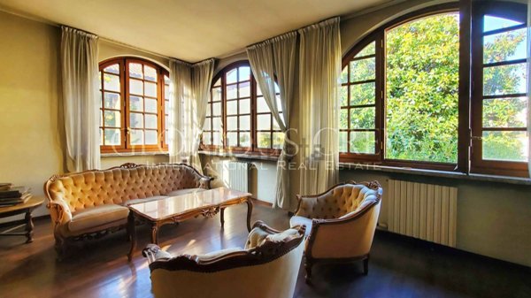 casa indipendente in vendita a Seregno