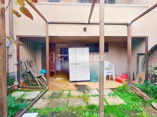 casa indipendente in vendita a Seregno