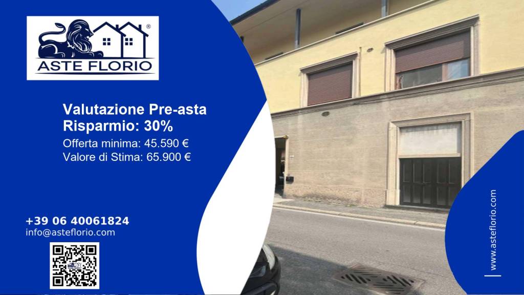 locale commerciale in vendita a Seregno