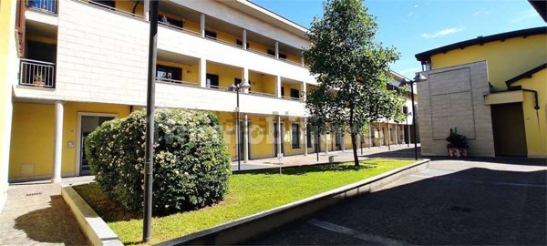 casa semindipendente in vendita a Seregno