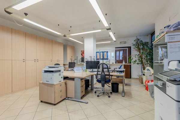 ufficio in vendita a Seregno