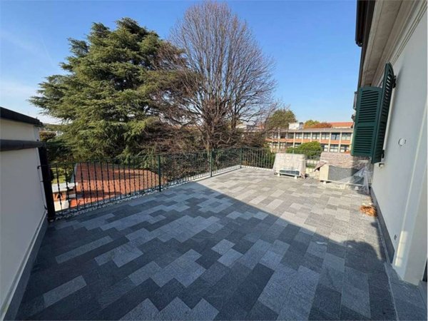 appartamento in vendita a Seregno