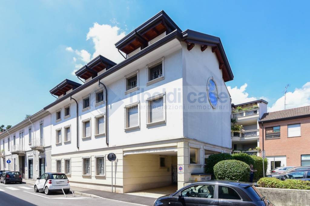 appartamento in vendita a Seregno