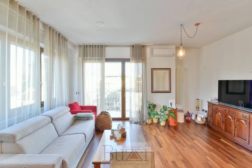 appartamento in vendita a Seregno