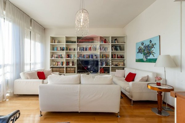 appartamento in vendita a Seregno