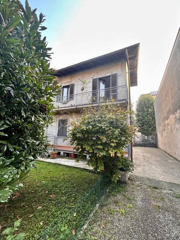 appartamento in vendita a Seregno