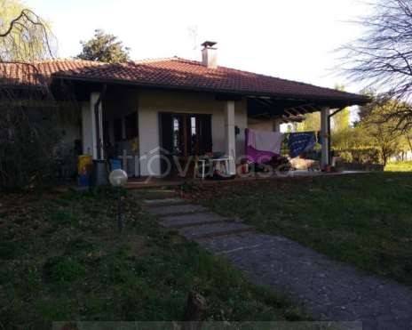 casa indipendente in vendita a Seregno
