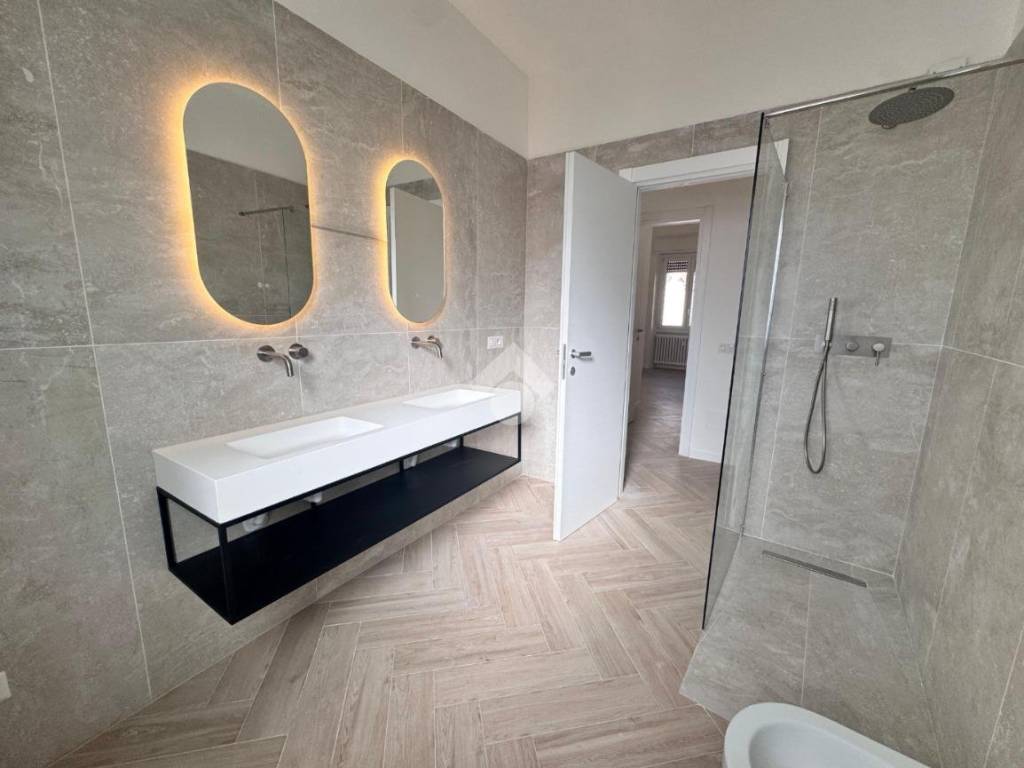 appartamento in vendita a Seregno