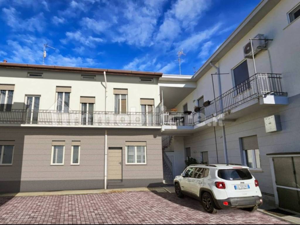 appartamento in vendita a Seregno