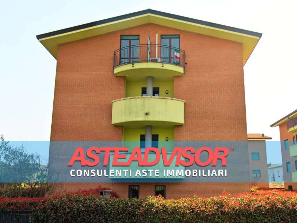 appartamento in vendita a Seregno