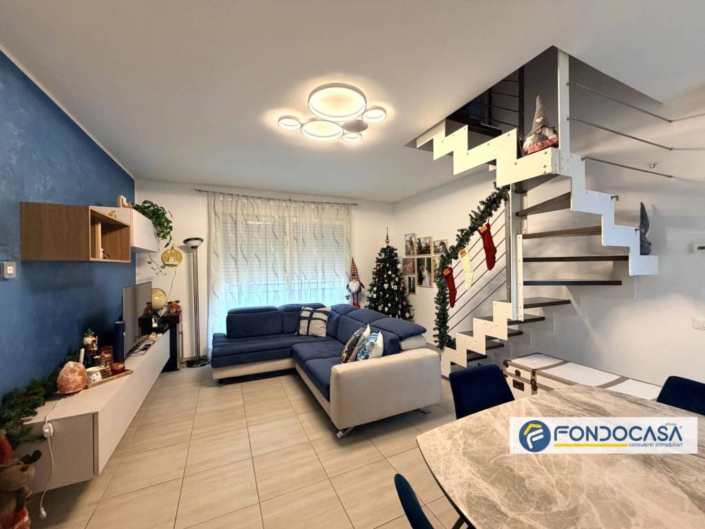 appartamento in vendita a Seregno