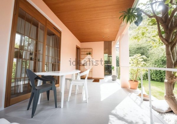 casa indipendente in vendita a Seregno