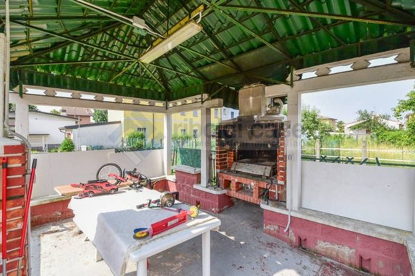 terreno edificabile in vendita a Seregno