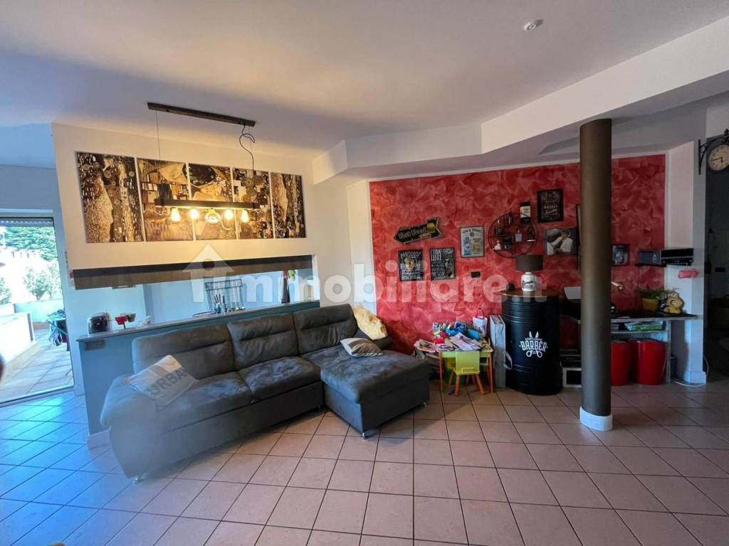 appartamento in vendita a Seregno