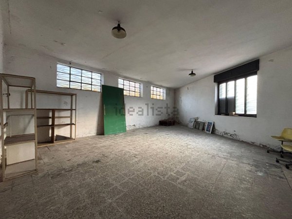 casa indipendente in vendita a Seregno