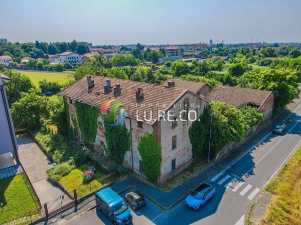 casale in vendita a Seregno