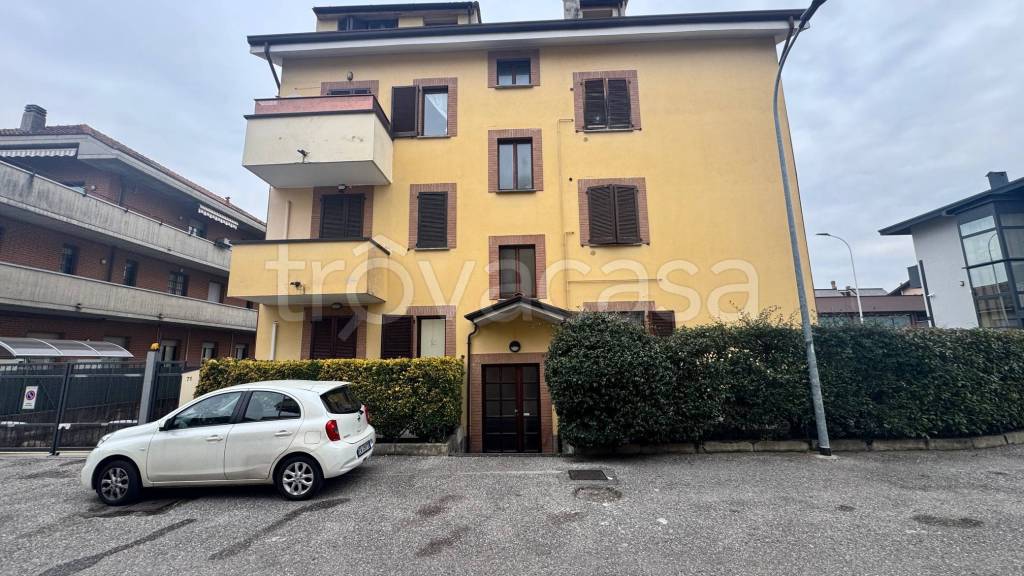 appartamento in vendita a Seregno