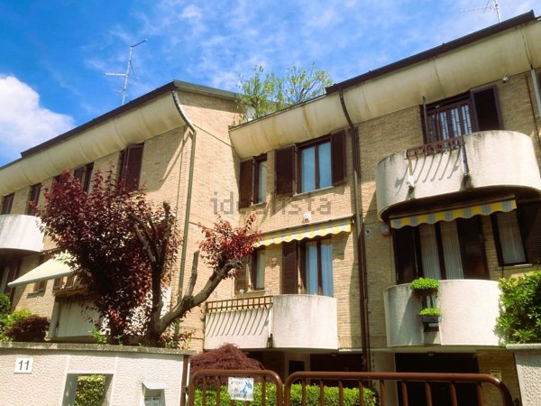 casa indipendente in vendita a Seregno