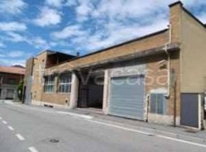 negozio in vendita a Seregno