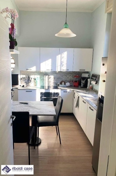 casa indipendente in vendita a Seregno