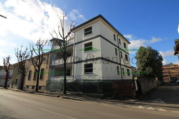 appartamento in vendita a Seregno
