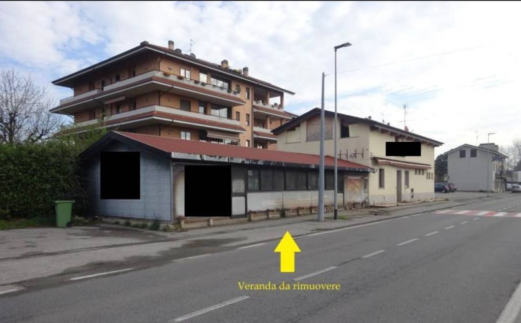 negozio in vendita a Seregno
