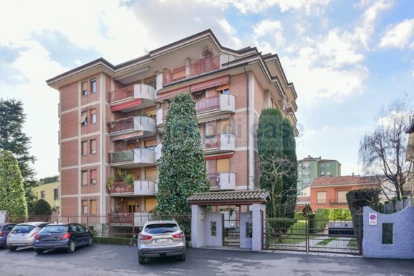 appartamento in vendita a Seregno