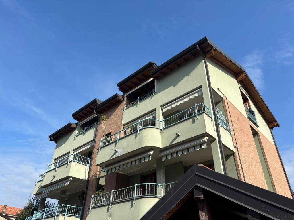 appartamento in vendita a Seregno