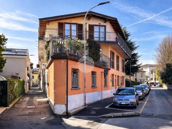 appartamento in vendita a Seregno