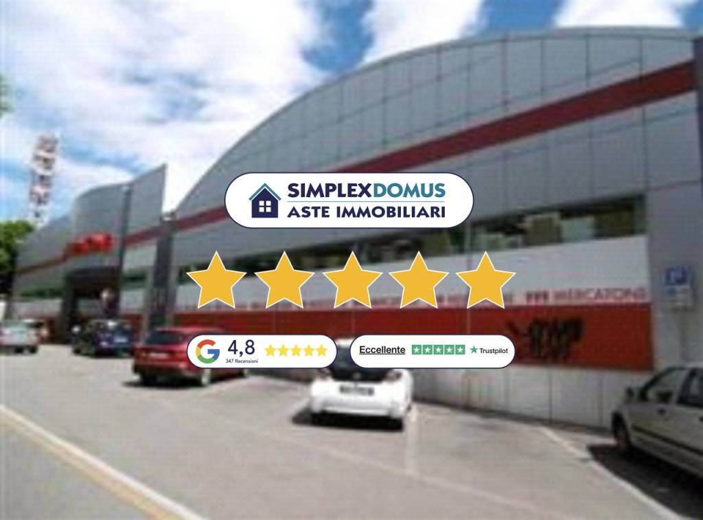 negozio in vendita a Seregno